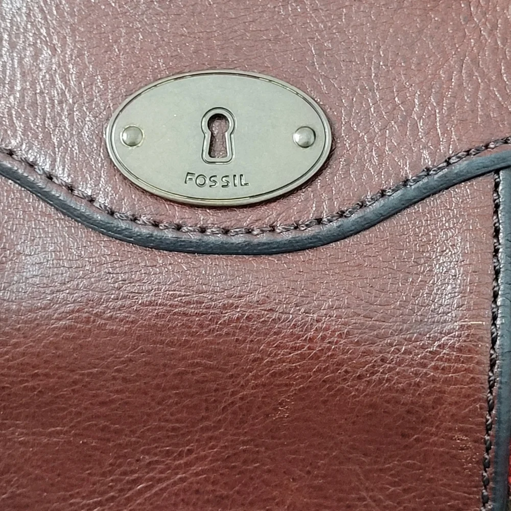 Vintage Fossil Reissue Tapestry Kilimanjaro Leather Hand Bag Turn-Lock Red Brown - Picture 10 of 16